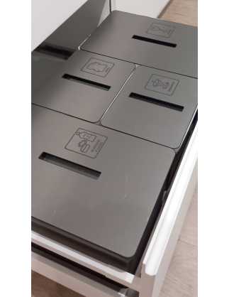 Recycling  elegant autoadhesive labels