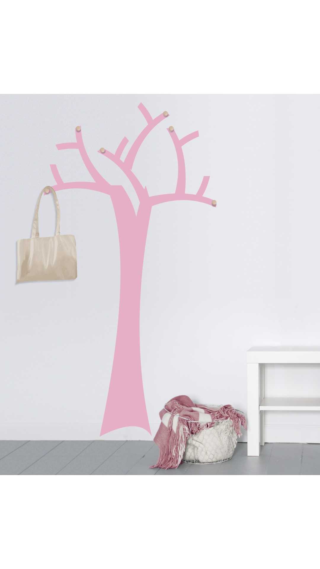 hanger tree decal