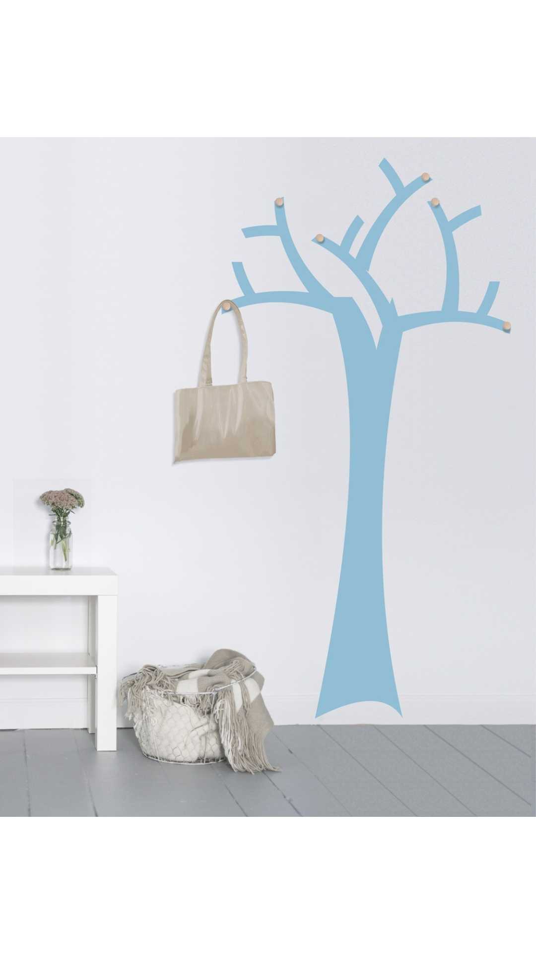 hanger tree decal