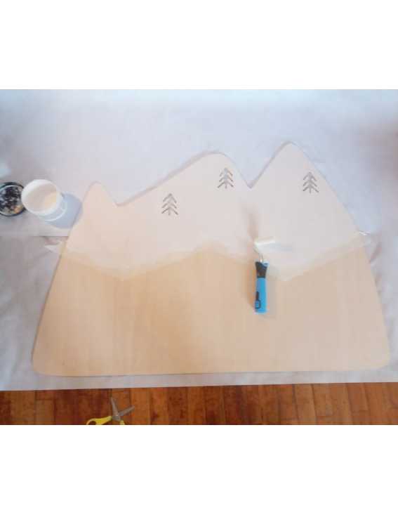 cabecero infantil montañas