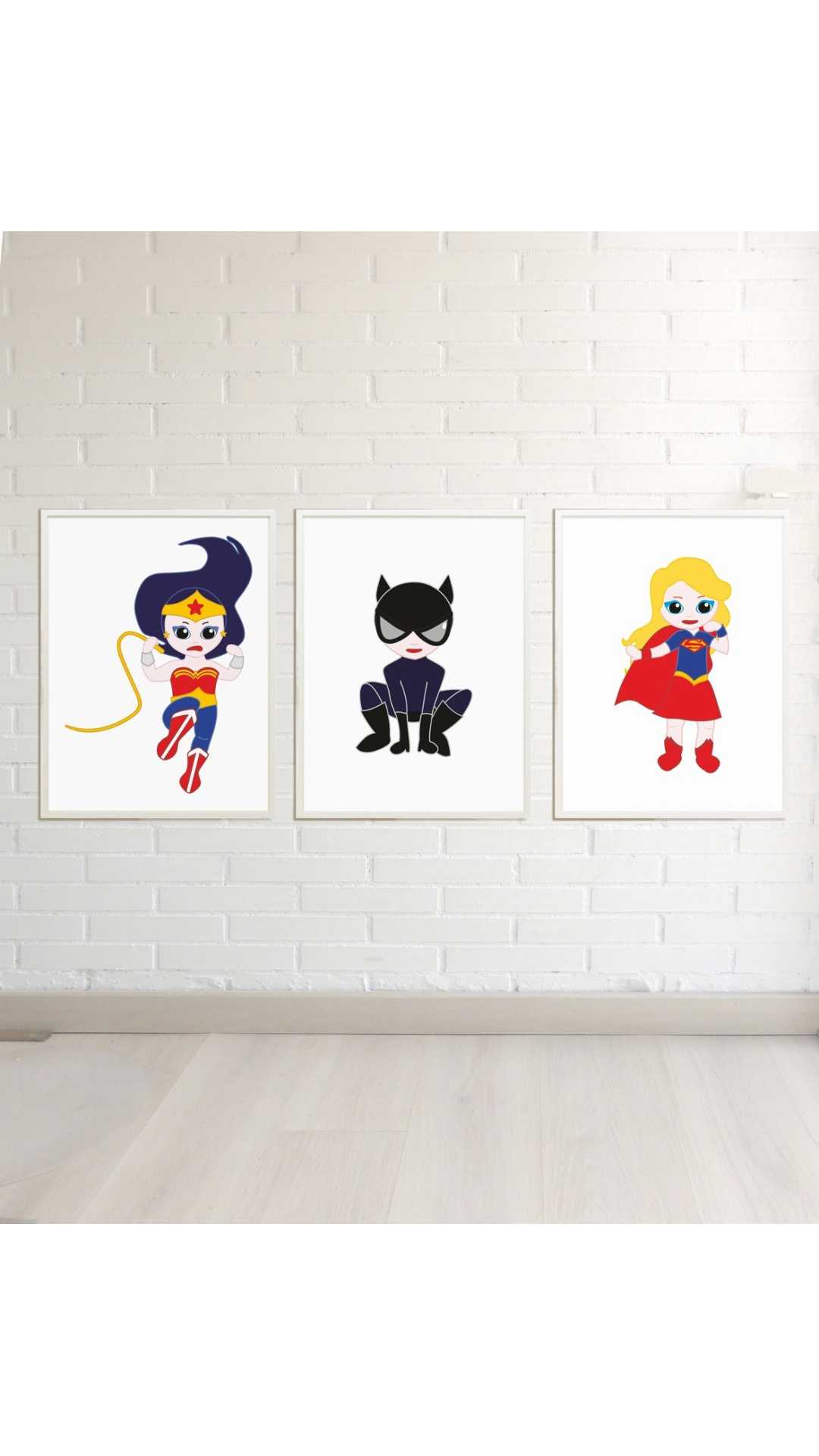 Supergirl Wonderwoman Catwoman Superhero Print