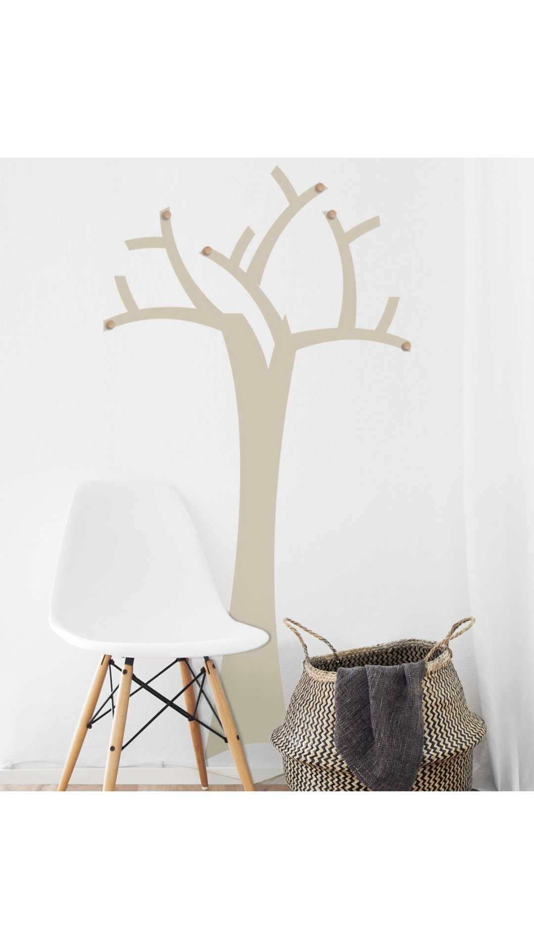 hanger tree decal