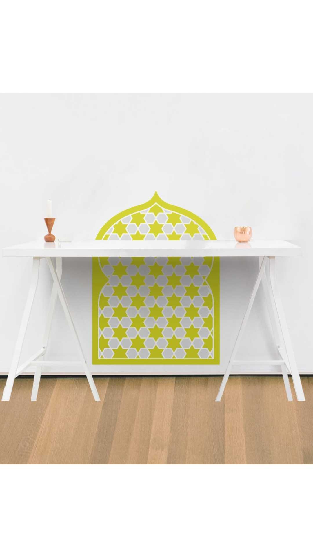 Protector pared escritorio clasico