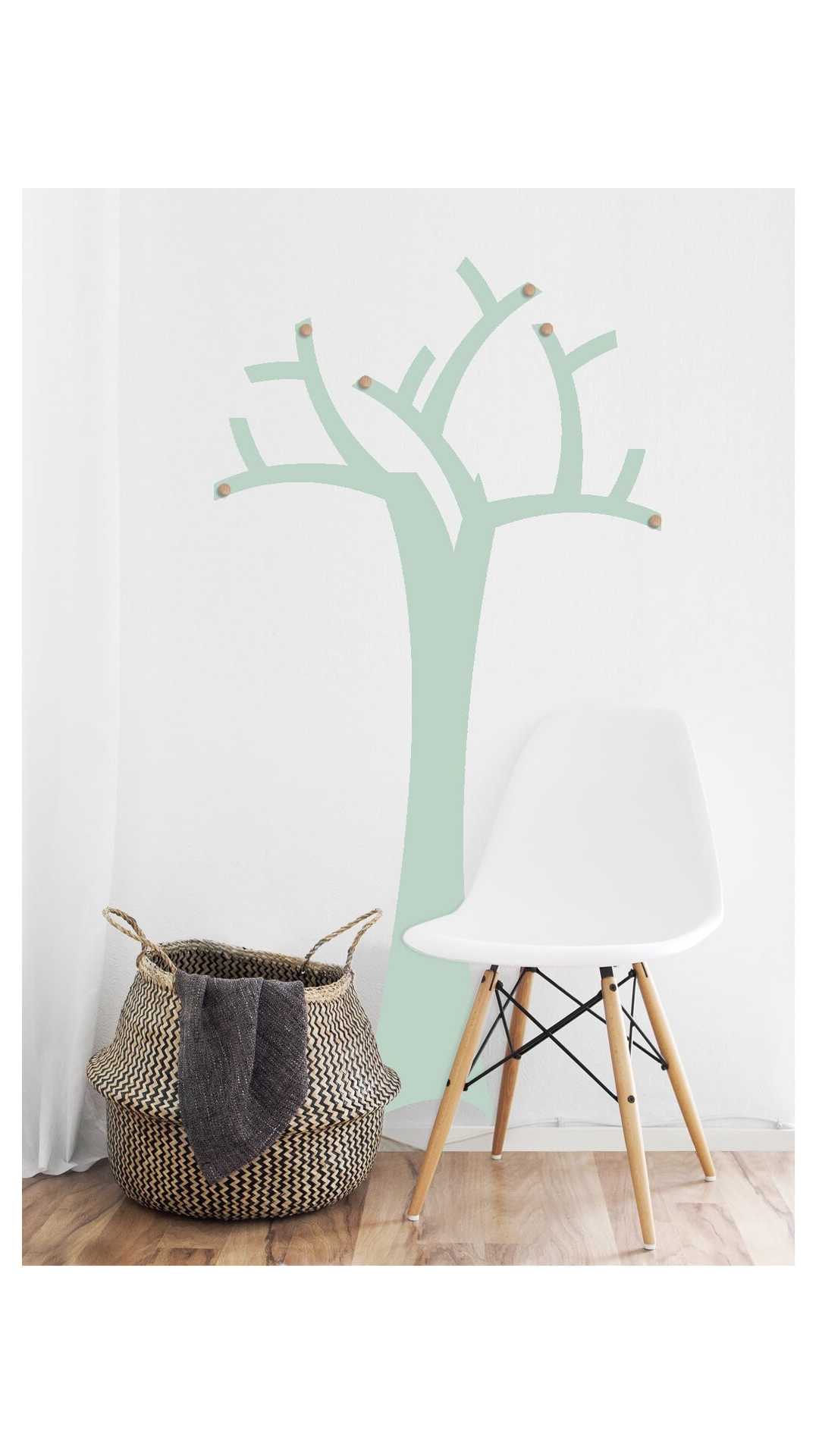 hanger tree decal