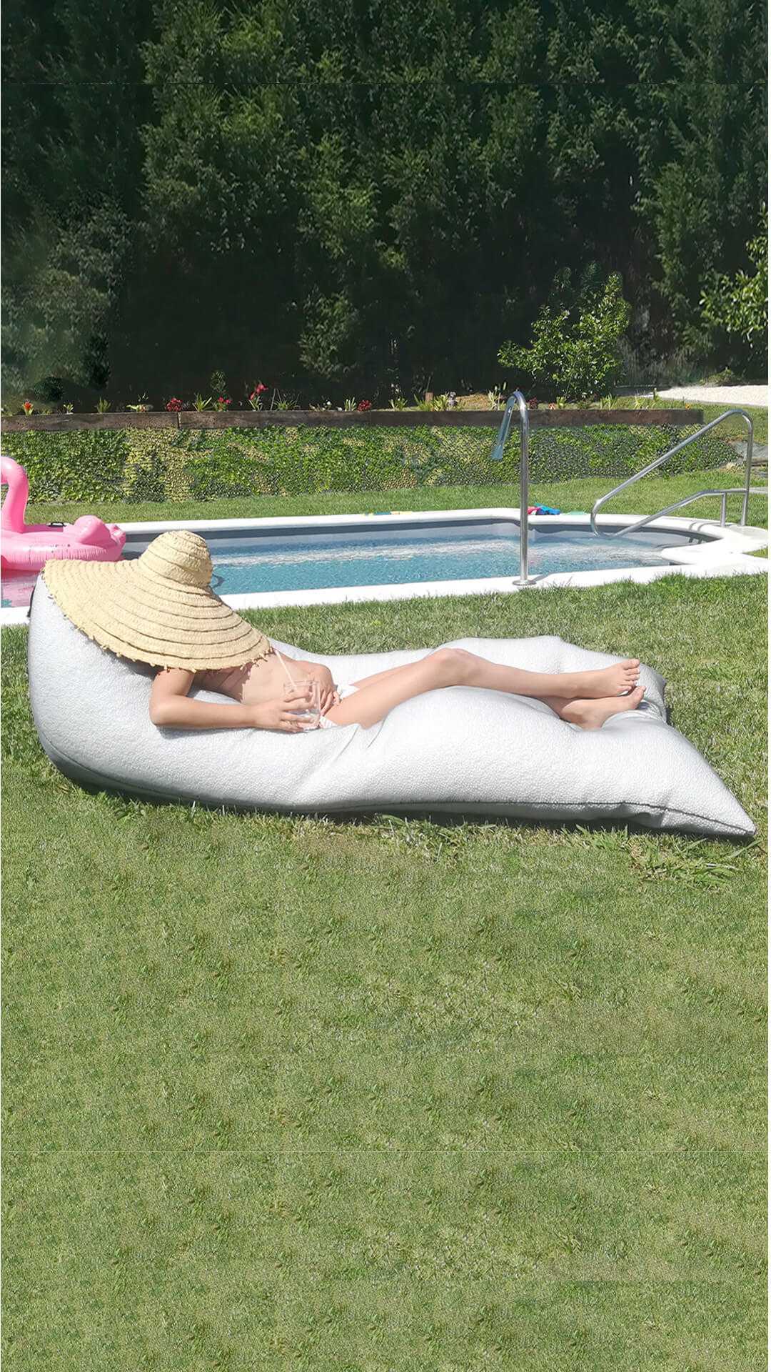 outdoor lounge slugabed