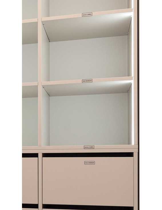 TDAH autoadhesive labels for low vision closet