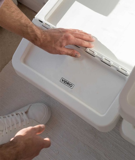 Etiquetas fáciles de leer para organizar la casa | baja visión