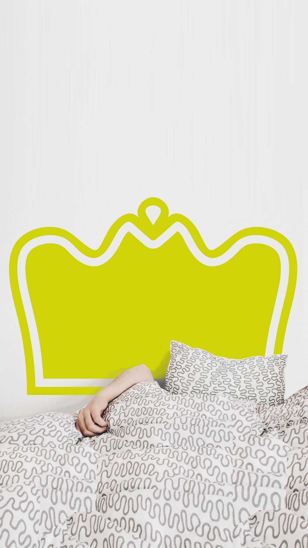 queen-headboard-sticker-small