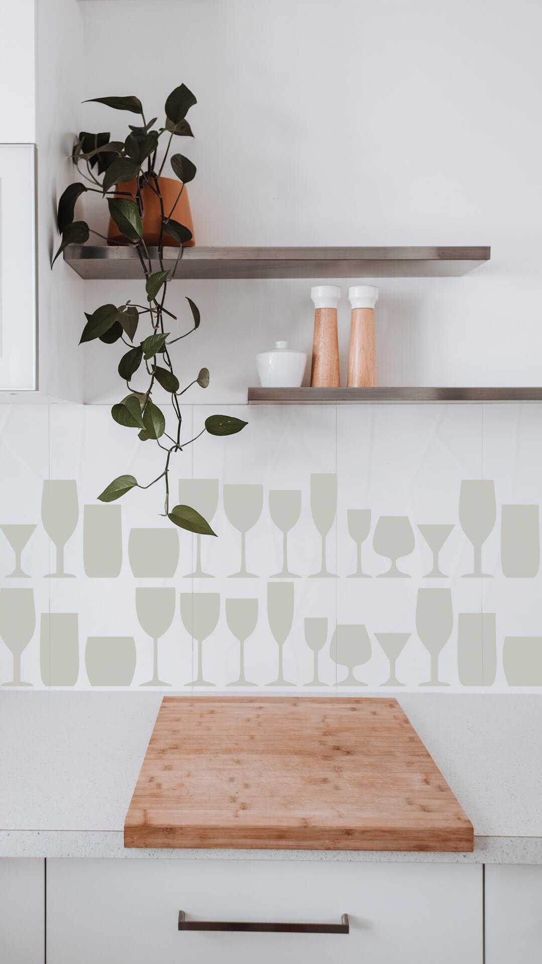 kitchen decor drinking glasses frieze